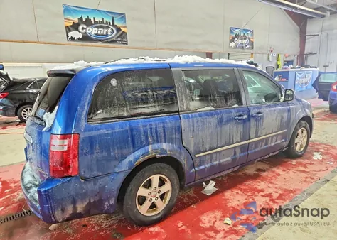 2010 Dodge Grand Caravan Sxt z USA, uszkodzony, nr VIN 2D4RN5D19AR372021